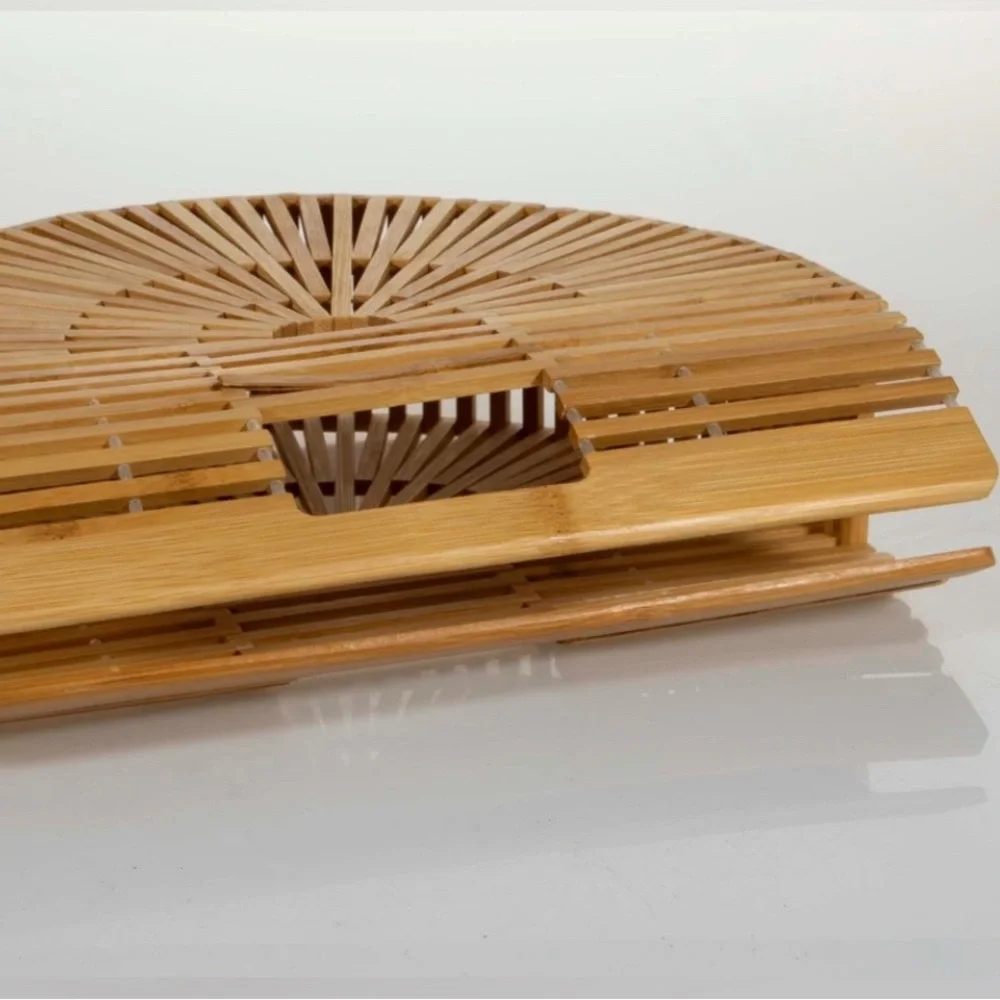 Chic Bamboo Semi-Circle Handbag - Picture 4 of 4